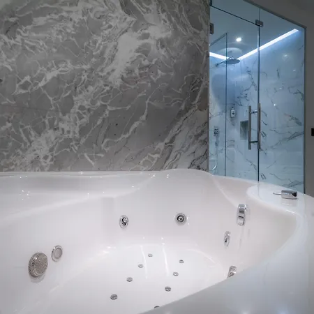 Bed & Breakfast Level Luxury Belgrado