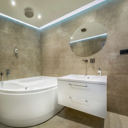 Bed & Breakfast Level Luxury