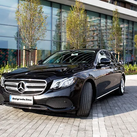 Level Luxury 4* Belgrado