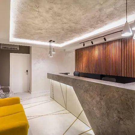 Bed & Breakfast Level Luxury 4*