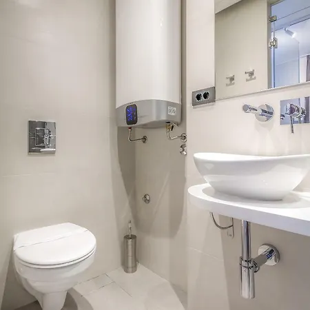 Level Luxury