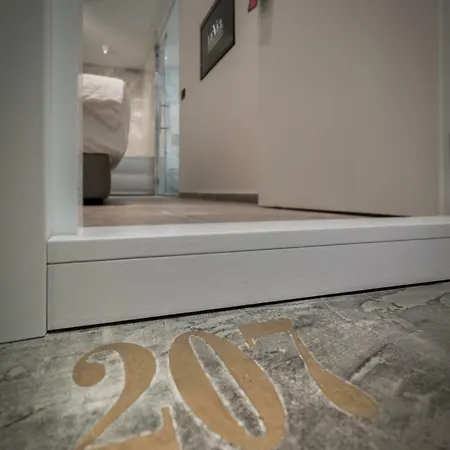 Level Luxury Bed & Breakfast Belgrado